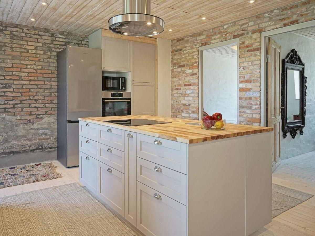 6 Person Holiday Home In Svaneke Buitenkant foto