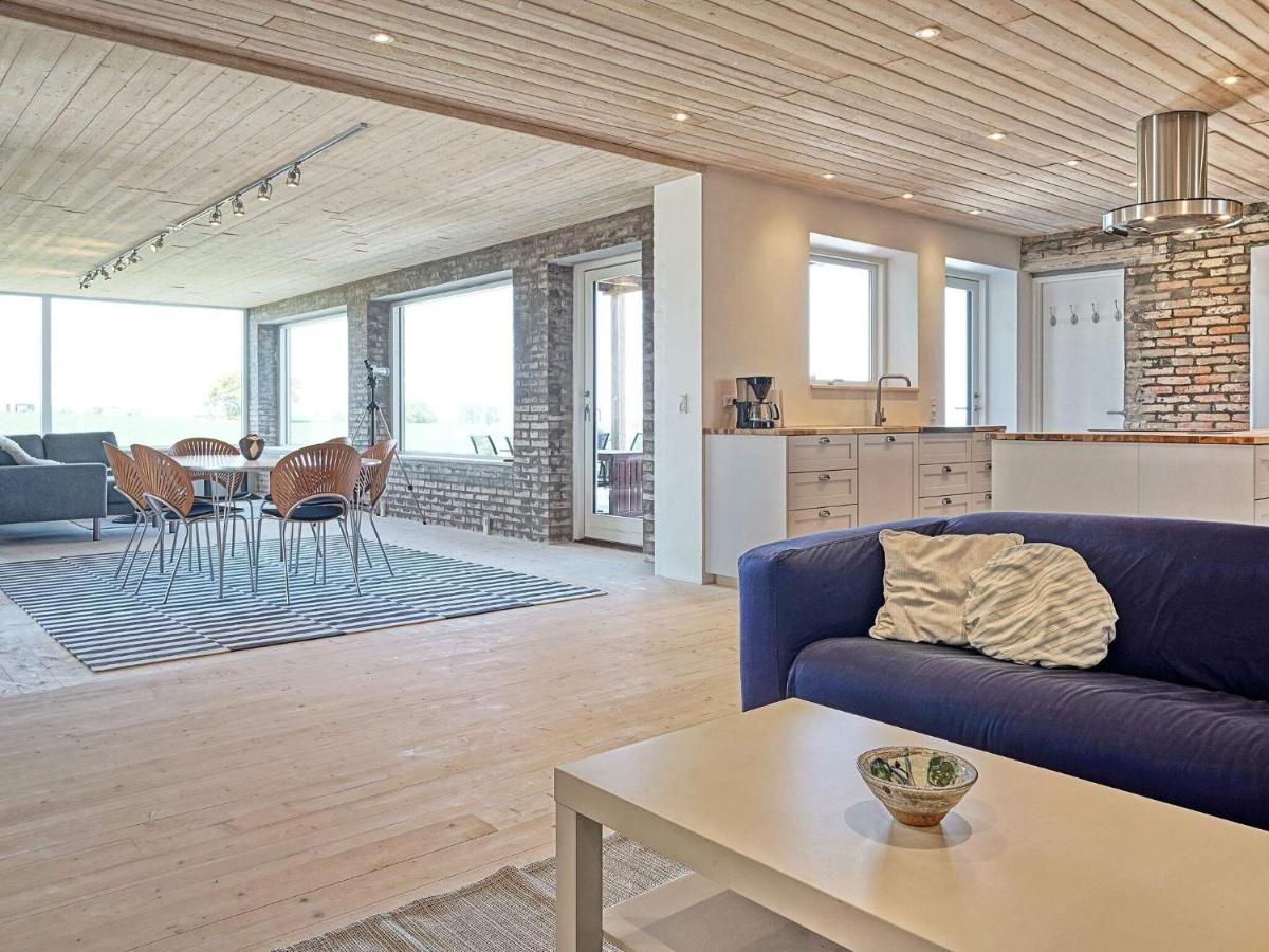 6 Person Holiday Home In Svaneke Buitenkant foto