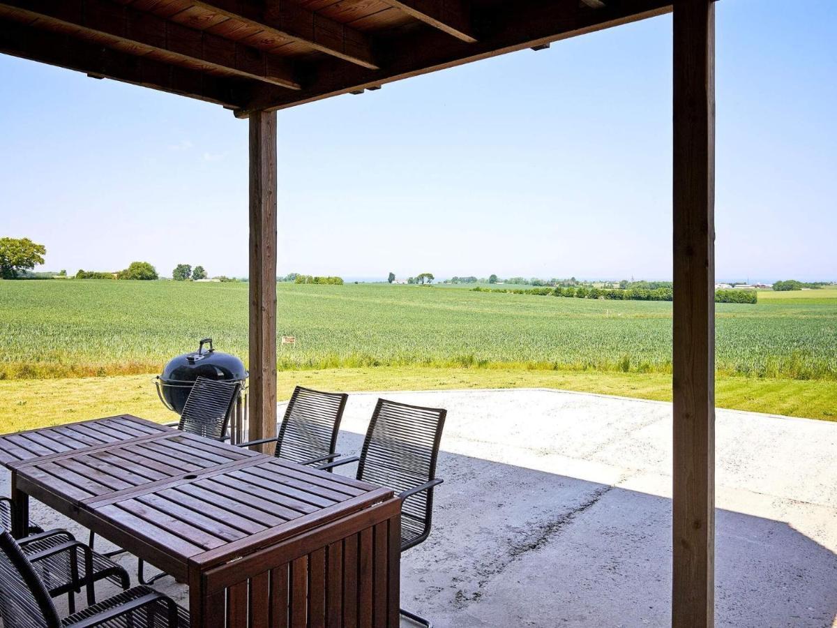 6 Person Holiday Home In Svaneke Buitenkant foto
